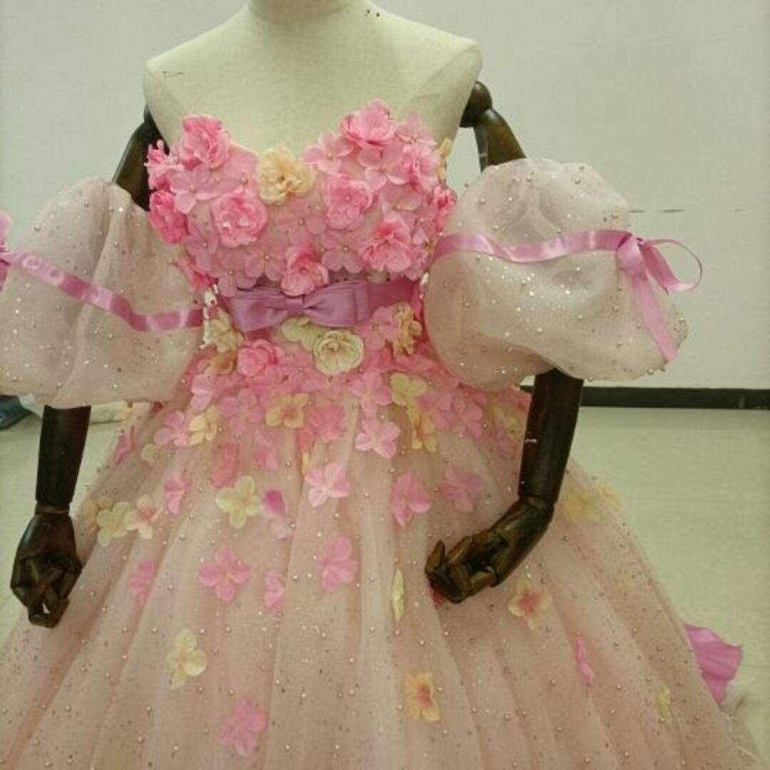 豪華!レインボー カラードレス ラッフルフリル 挙式 トレーン ベアトップ結婚式