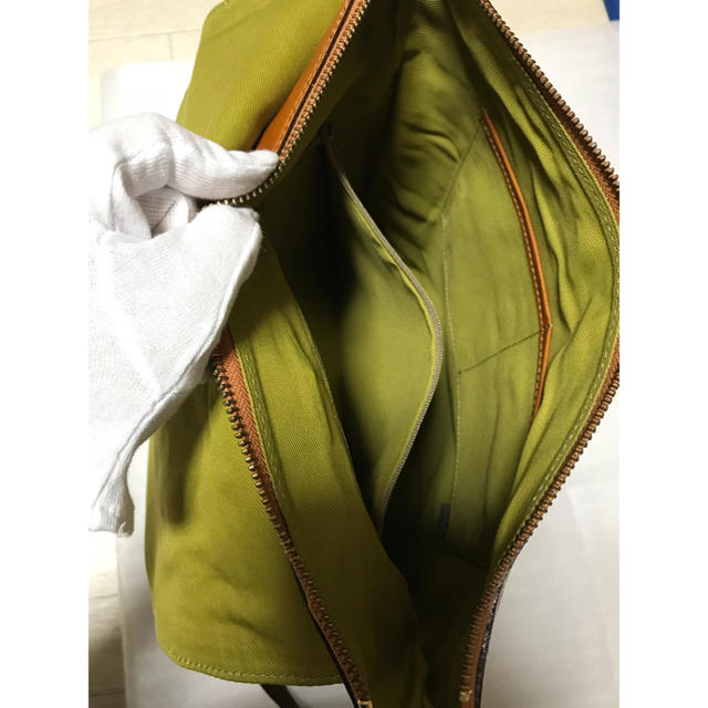 日本製本革リュックサック