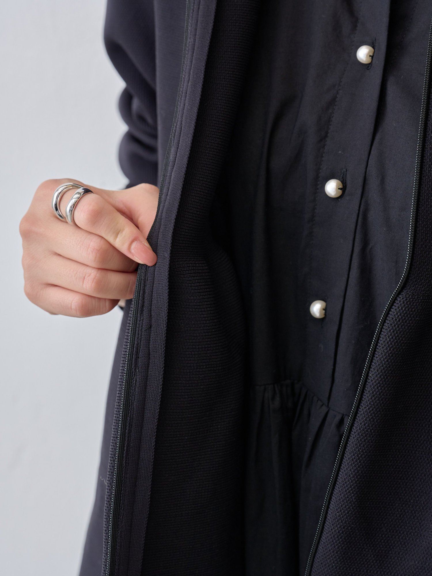 ペプラムニットカーディガン