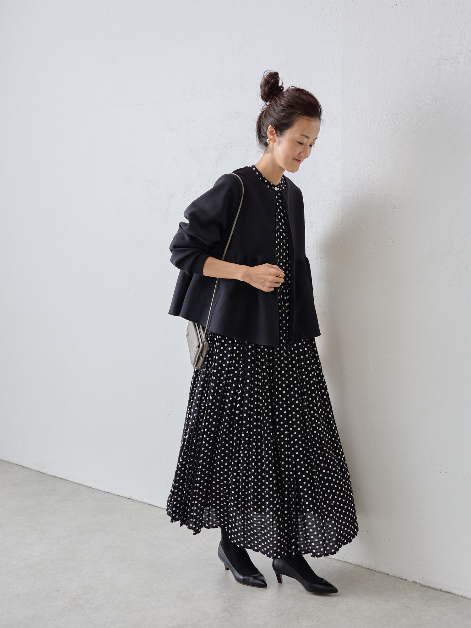 ペプラムニットカーディガン