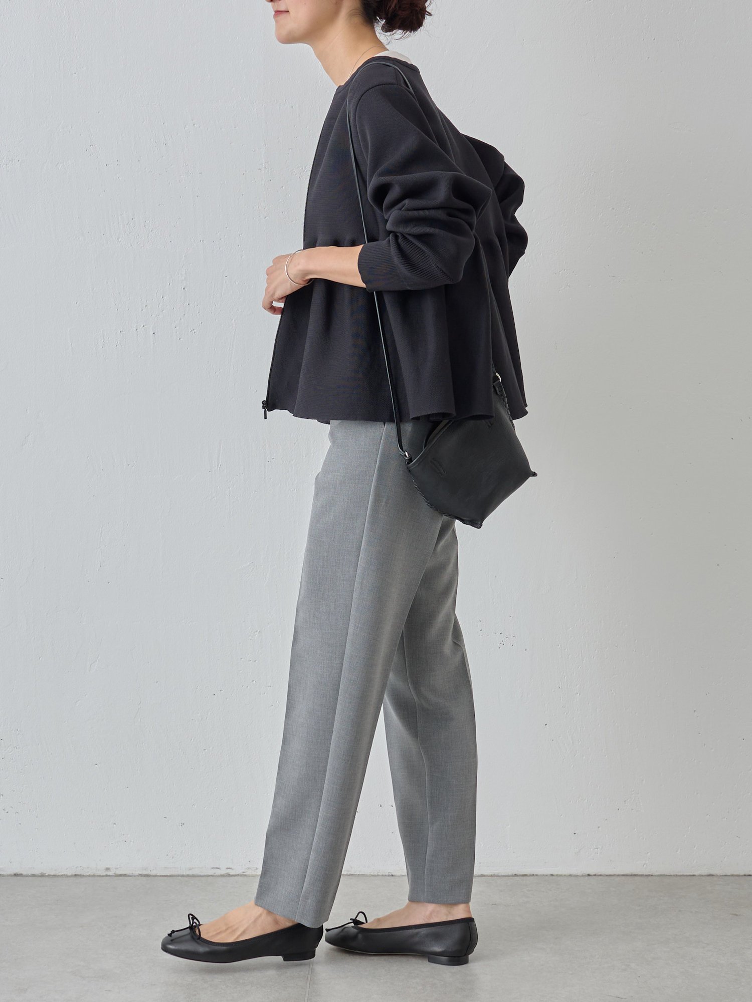 ペプラムニットカーディガン