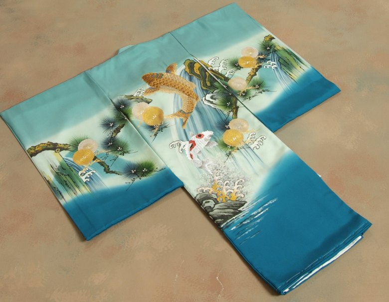 お宮参り 着物 男の子 正絹初着 濃淡水色青染め分け 総刺繍鯉の滝登り 金彩 手描き 変わり無地縮緬生地 日本製